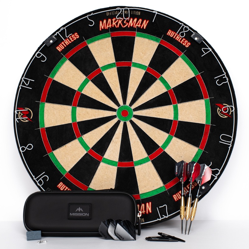 Beginners Darts Gift Set – Darts, Dartboard & Accessories